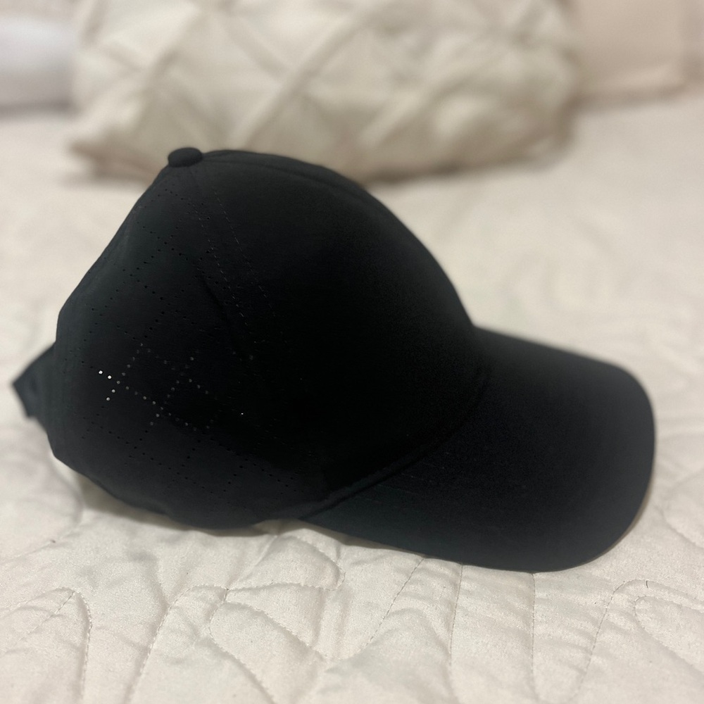 DKNY Black Baseball Cap - Picture 3 of 4